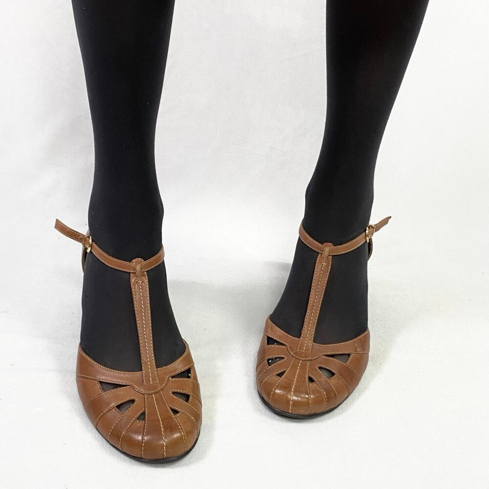 Naturalizer Brown Distressed Leather Wedges Boho T-Strap Sandals sz 10 - Picture 3 of 11